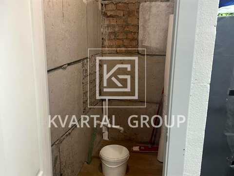 комерційна за адресою Білокур вул. (Курська), 8а