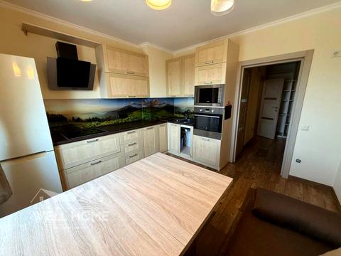 квартира за адресою Кургузова вул., 1а к2