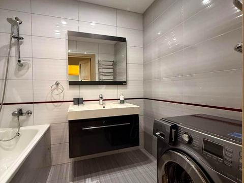 квартира за адресою Кургузова вул., 1а к2