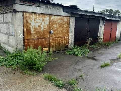 паркоместо по адресу Покільска ул. (Камышинская), 4