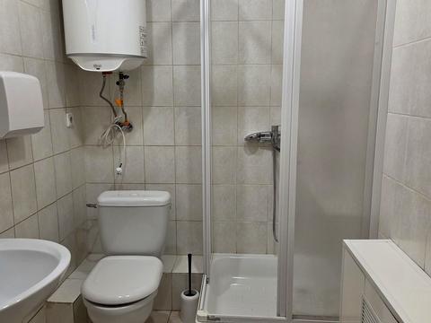 квартира за адресою Левка Лук'яненка вул. (Василя Жуковського), 2є