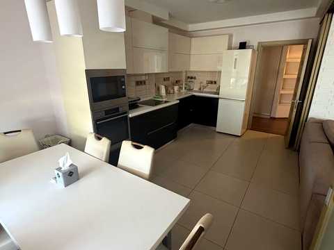 квартира за адресою Дмитрівська вул., 75