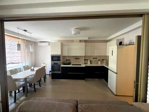 квартира за адресою Дмитрівська вул., 75