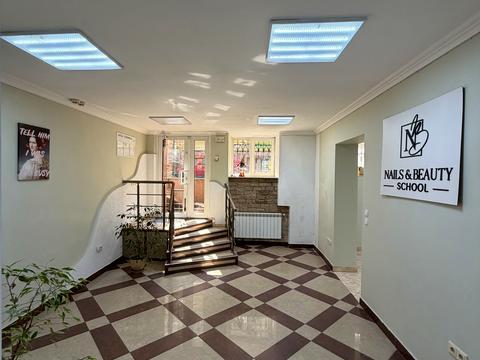 комерційна за адресою Чернівці, Миколи Гоголя вул., 3