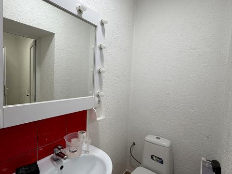 комерційна за адресою Чернівці, Миколи Гоголя вул., 3