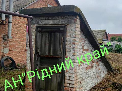 дом по адресу с. Валок, Центральна