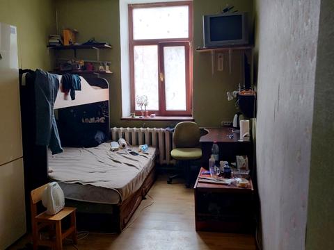 квартира за адресою Під Дубом вул. (Космонавтів), 4а