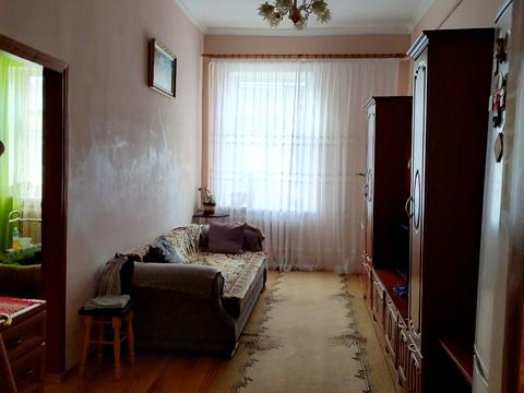 квартира за адресою Під Дубом вул. (Космонавтів), 4а
