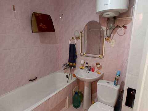 квартира за адресою Героїв просп., 27