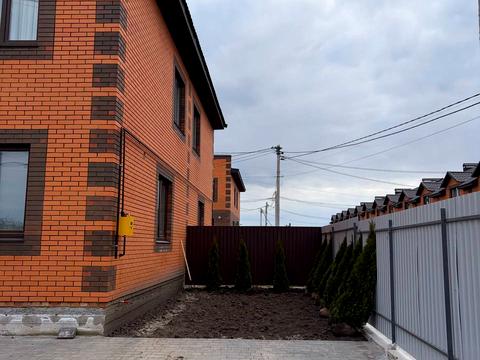 дом по адресу Провулок Світлий