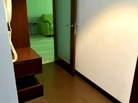 квартира за адресою Зої Гайдай вул., 2