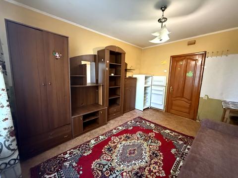 кімната за адресою Небесної Сотні просп. (Маршала Жукова), 10