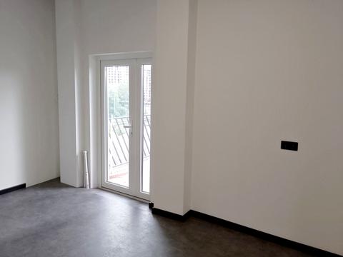 комерційна за адресою Незалежності вул., 52
