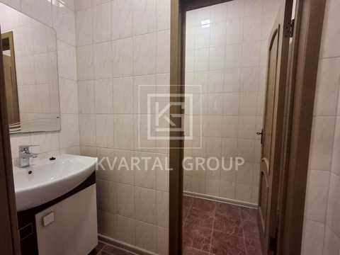комерційна за адресою 8 Березня, 26А