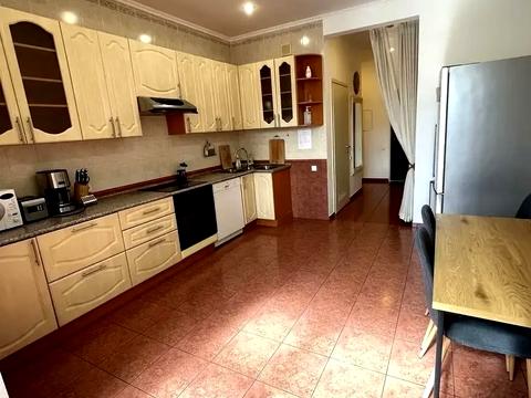 квартира по адресу Павловская ул., 18