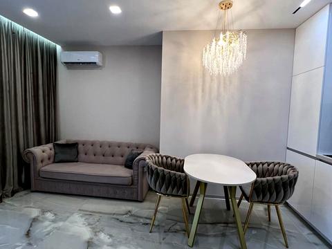квартира за адресою Братів Шеметів вул., (Будинок 304)