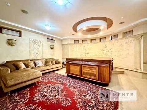 будинок за адресою Курортна вул., 9