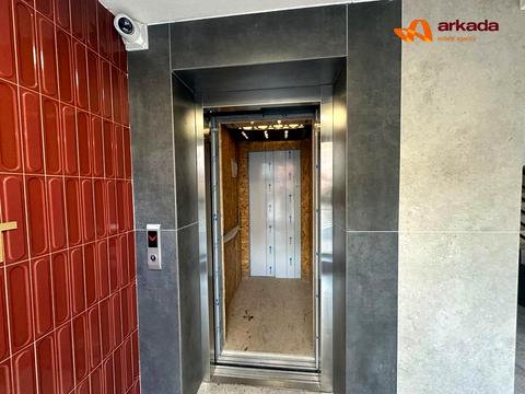 квартира за адресою Слави Стецько вул., 4-А
