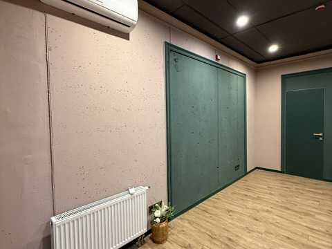 коммерческая по адресу Михаила Максимовича ул. (Онуфрія Трутенка), 24-В