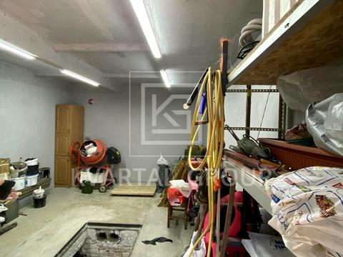 паркомісце за адресою Авіаконструктора Антонова вул., 11