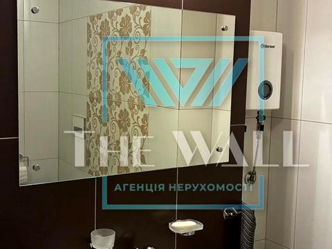 квартира за адресою Миколи Ушакова вул., 1-Б