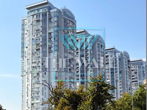 квартира за адресою Миколи Ушакова вул., 1-Б