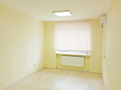 комерційна за адресою Військових Ветеранів вул., 10-А