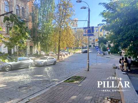 коммерческая по адресу Архитектора Городецкого ул., 17/1