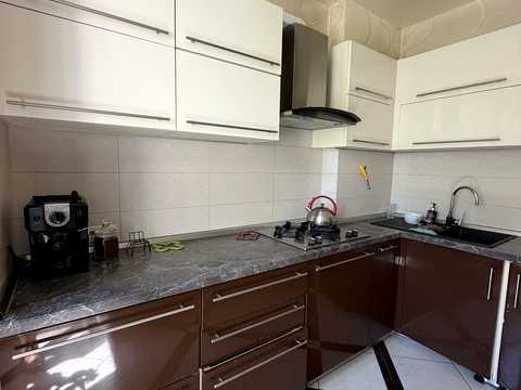 квартира по адресу Червоной Калины просп. (Владимира Маяковского), 8