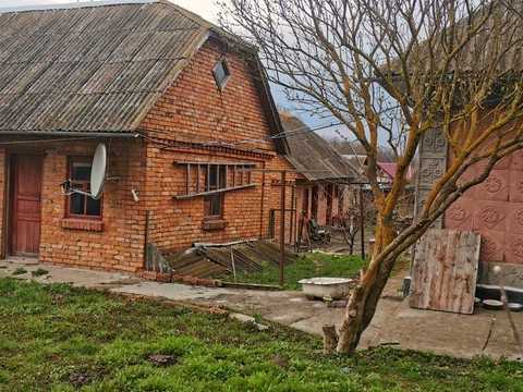 дом по адресу Подільська, 10