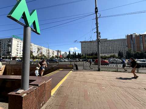 квартира за адресою Євгена Коновальця вул. (Щорса), 44-А