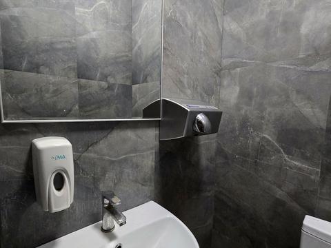 комерційна за адресою Львів, Франциска Скорини вул., 8