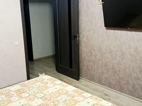 квартира за адресою Валентинівська вул. (Блюхера), 35/81