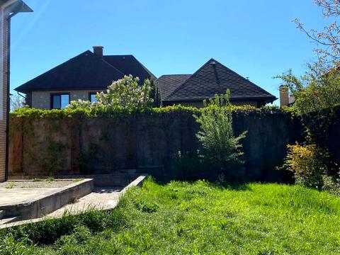 будинок за адресою Квіткова вул., 37