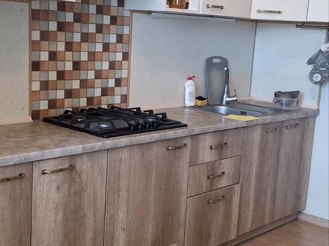 квартира за адресою Академіка Писаржевського вул., 8
