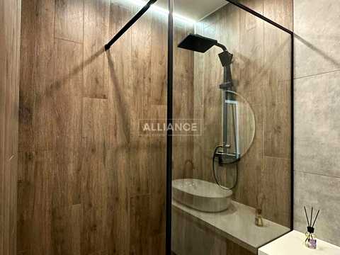 квартира за адресою Незалежності вул., 148а