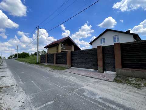 будинок за адресою Рідна