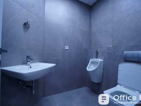 комерційна за адресою Велика Васильківська вул. (Червоноармійська), 72