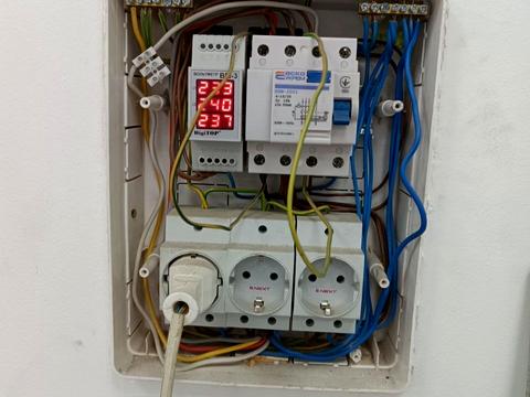 коммерческая по адресу Гнатюка ул., 4