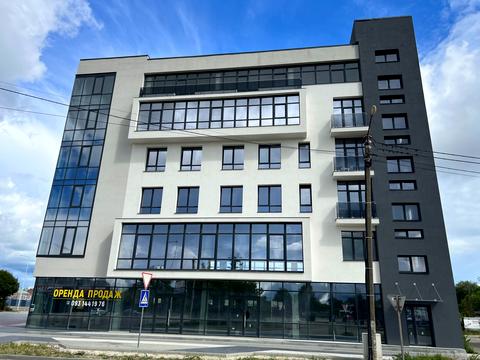 коммерческая по адресу Максимовича ул., 15