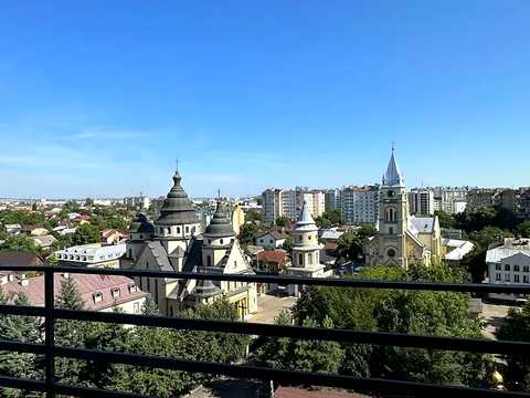 квартира за адресою Незалежності вул., 148а