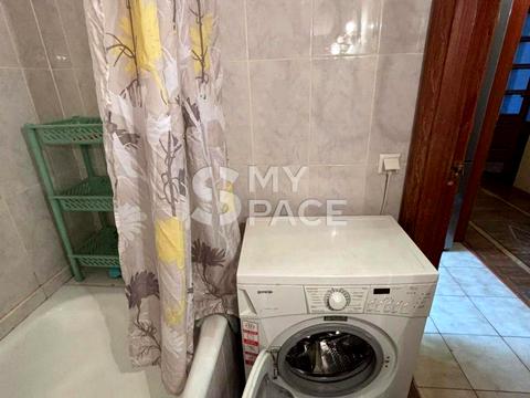 квартира за адресою Академіка Янгеля вул., 2