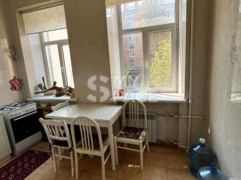 квартира за адресою Академіка Янгеля вул., 2
