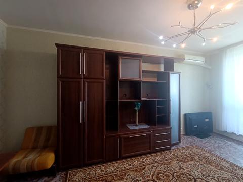квартира за адресою Харків, Леся Сердюка вул. (Командарма Корка), 10