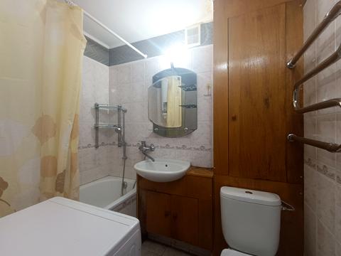 квартира за адресою Харків, Леся Сердюка вул. (Командарма Корка), 10