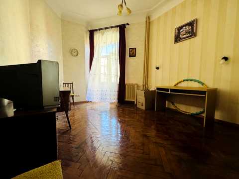 квартира за адресою Шота Руставелі вул., 20