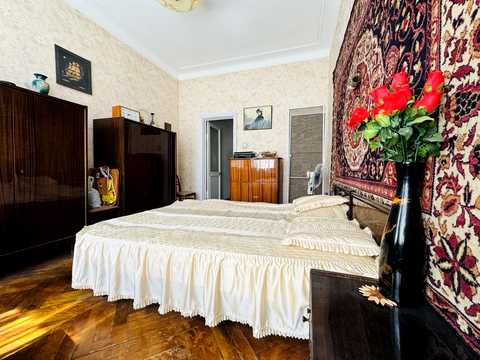 квартира за адресою Шота Руставелі вул., 20