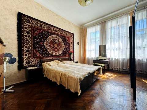квартира за адресою Шота Руставелі вул., 20