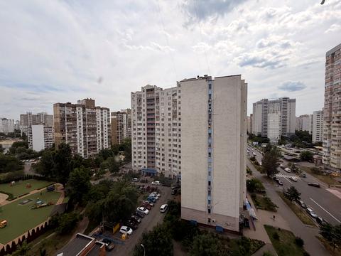 квартира по адресу Драгоманова ул., 1-Б