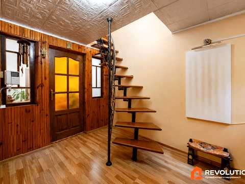 будинок за адресою Олега Онікієнка вул., 38/1